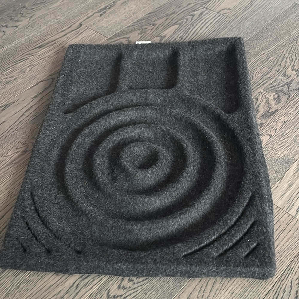 Ikea Dark Grey  Felt jewelry Tray drawer inside 22”/10” - Picture 4 of 8